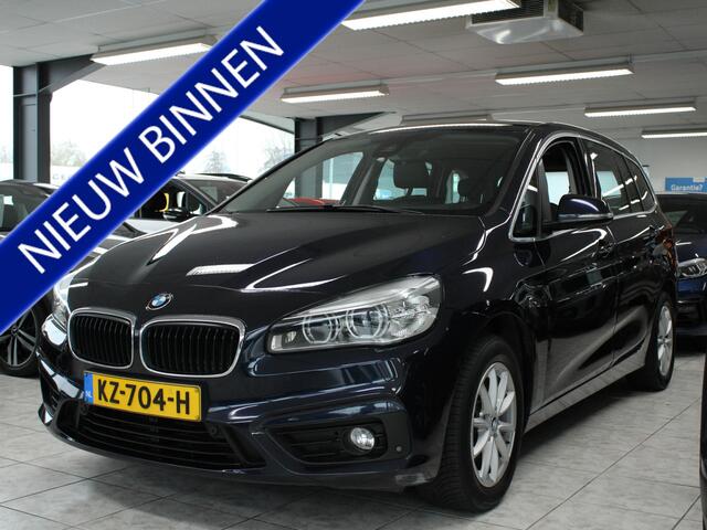 BMW 2-SERIE GRAN TOURER 218i Centennial High Executive NL AUTO | LEDER | PD VOOR ACHTER | STOELVERW | HEAD UP!