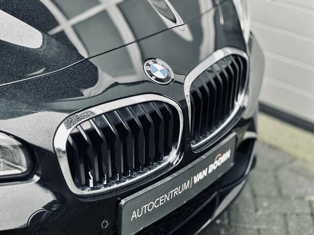 BMW 2-SERIE GRAN TOURER 218i | Automaat | 7 persoons | High Executive | Panodak | Leer | Stoelverwarming | Trekhaak |