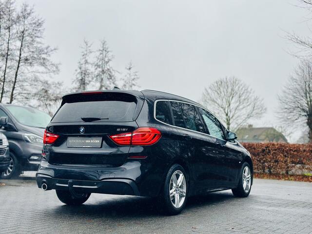 BMW 2-SERIE GRAN TOURER 218i | Automaat | 7 persoons | High Executive | Panodak | Leer | Stoelverwarming | Trekhaak |