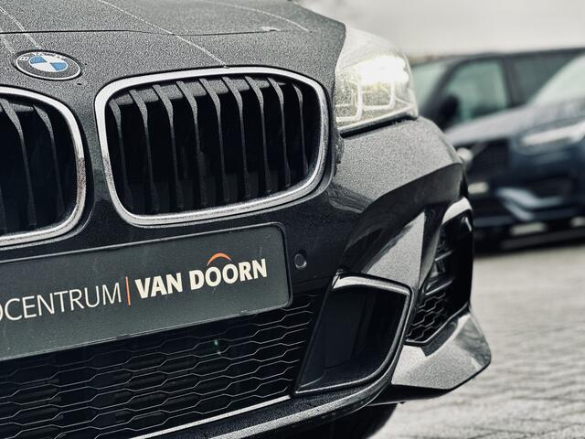 BMW 2-SERIE GRAN TOURER 218i | Automaat | 7 persoons | High Executive | Panodak | Leer | Stoelverwarming | Trekhaak |