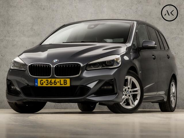 BMW 2-SERIE GRAN TOURER 218i Executive M Sport Automaat (GROOT NAVI, M PAKKET, HEAD-UP DISPLAY, LEDER, SFEERVERLICHTING, GETINT GLAS, SPORTSTOELEN, DIGITAL COCKPIT, CRUISE, NIEUWE APK, NIEUWSTAAT)