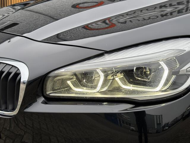 BMW 2-SERIE GRAN TOURER 216i 7p. Executive Edition / Head Up Display / NL Auto / Camera /