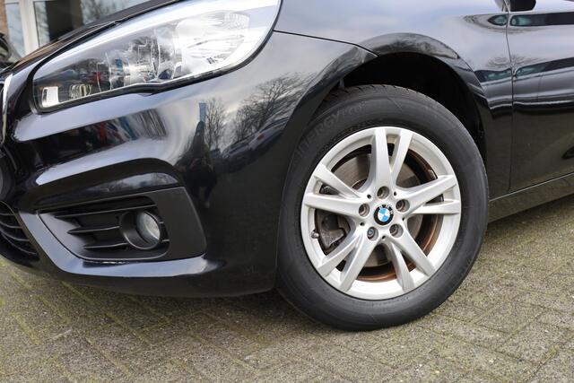 BMW 2-SERIE GRAN TOURER 218i 7p. HUD TREKHAAK-AFN NAVI CRUISE PDC CLIMA LMV