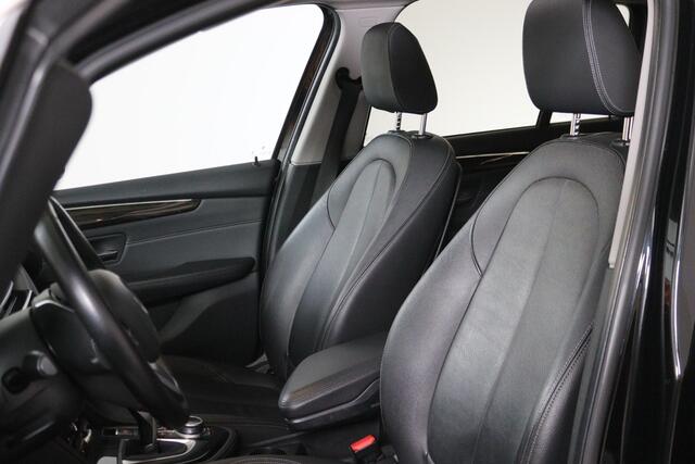 BMW 2-SERIE GRAN TOURER 218i High Executive Edition, 7-persoons, Automaat, LED, Volleder, Panoramadak, Trekhaak!