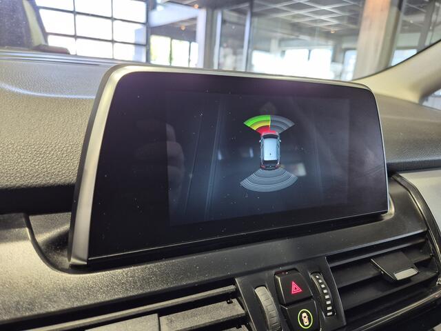 BMW 2-SERIE GRAN TOURER 216i Corporate Lease High Executive Volleder | Sensoren | Navi | Dealeronderhouden