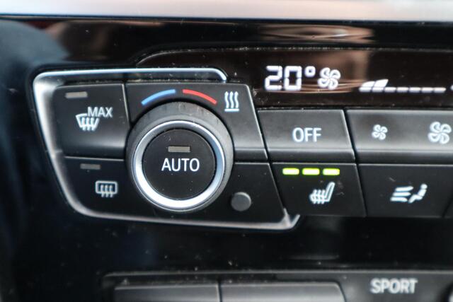 BMW 2-SERIE GRAN TOURER 216i 7p. Executive Stoelverwarming, Lichtmetalen wielen, Cruise control, Elektrische ramen