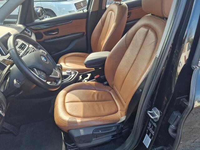 BMW 2-SERIE GRAN TOURER 216i Executive, Luxury, Leder, xenon