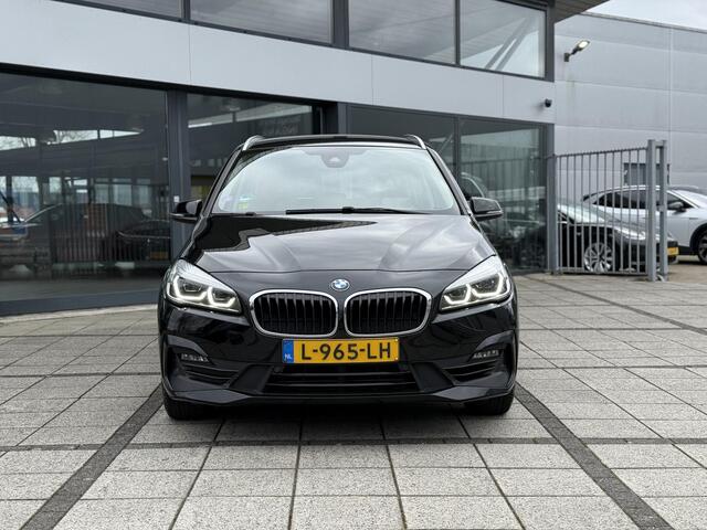 BMW 2-SERIE GRAN TOURER 216i Business Edition | Navigatie | HUD | PDC |