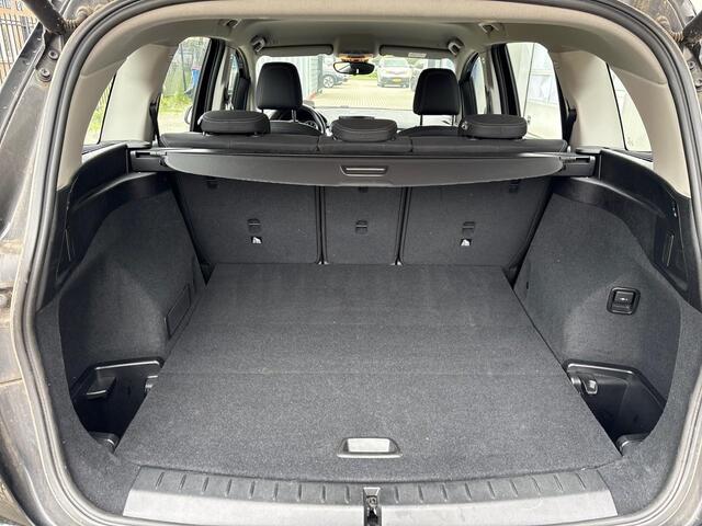 BMW 2-SERIE GRAN TOURER 216d ECC SPORTSTOELEN NAVIGATIE