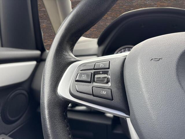 BMW 2-SERIE GRAN TOURER 216d ECC SPORTSTOELEN NAVIGATIE
