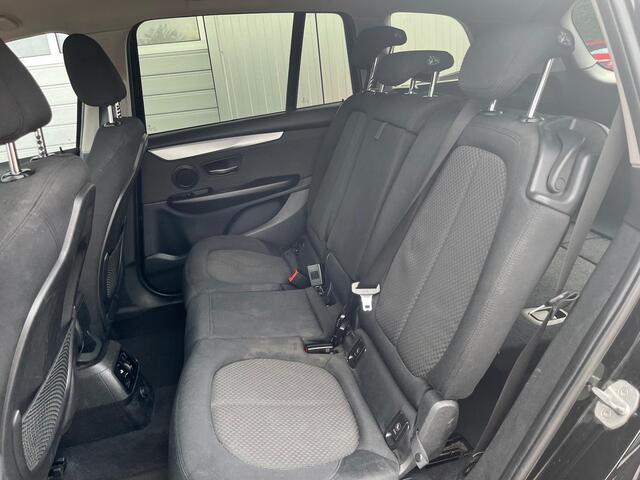 BMW 2-SERIE GRAN TOURER 218i Essential 7-Persoons,