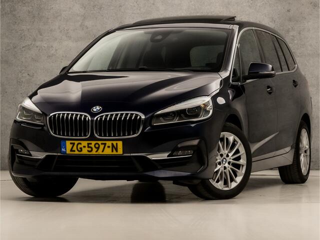 BMW 2-SERIE GRAN TOURER 220i Executive Sportline 192Pk Automaat (PANORAMADAK, GROOT NAVI, HEAD-UP DISPLAY, LEDEREN SPORTSTOELEN, GETINT GLAS, SFEERVERLICHTING, LED KOPLAMPEN, ELEK ACHTERKLEP, NIEUWSTAAT)