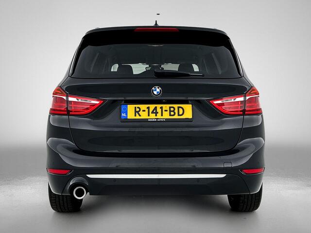BMW 2-SERIE GRAN TOURER 216i 109PK 7pers. Business Edition Plus / Leder / Navigatie / Pdc.+Camera / Stoelverwarming / Lux.line / Parking Pack / Apk 07-2026