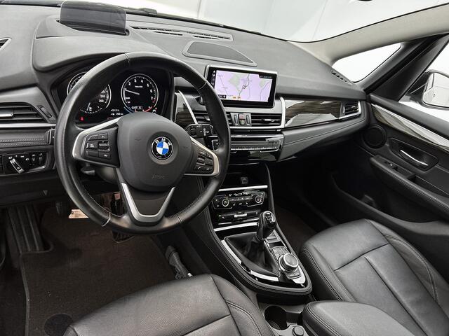 BMW 2-SERIE GRAN TOURER 216i 109PK 7pers. Business Edition Plus / Leder / Navigatie / Pdc.+Camera / Stoelverwarming / Lux.line / Parking Pack / Apk 07-2026