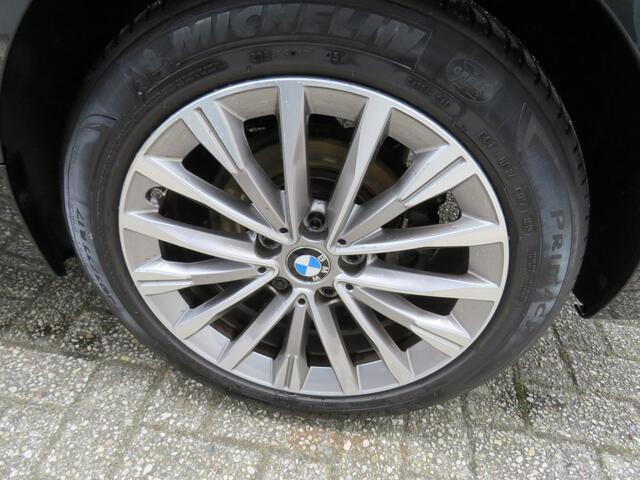 BMW 2-SERIE GRAN TOURER 218i Automaat Executive leder/navi/17"LM /clima/cruise/PDC