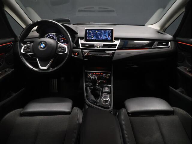 BMW 2-SERIE GRAN TOURER 218i 7p. Executive Edition [7-ZITS, TREKHAAK AFNEEMBAAR, HEAD-UP, PDC ACHTER, LEDVERLICHTING, BLUETOOTH, ELEKTRISCHE ACHTERKLEP, 6-BAK, CRUISE, CLIMATE, NIEUWSTAAT]