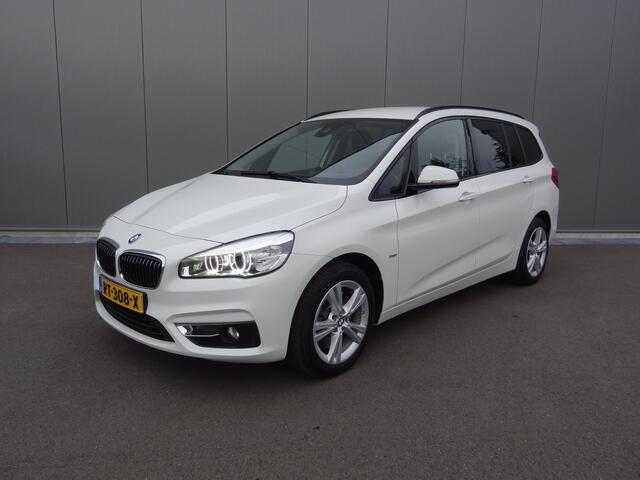 BMW 2-SERIE GRAN TOURER 220i 7p. | 192 PK | LEDER | HEAD UP | NL-AUTO | NAP !!