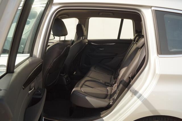 BMW 2-SERIE GRAN TOURER 218i Automaat High Executive Edition 5persoons -LEER-