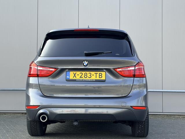 BMW 2-SERIE GRAN TOURER 216i 7persoons - airco - navi - cruise - trekhaak -