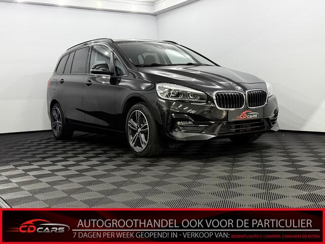 BMW 2-SERIE GRAN TOURER 216i 7p. High Executive Camera, Half leder, Navi, Memory stoelen, Elektrische achterklep, Keyless start, Stoelverwarming