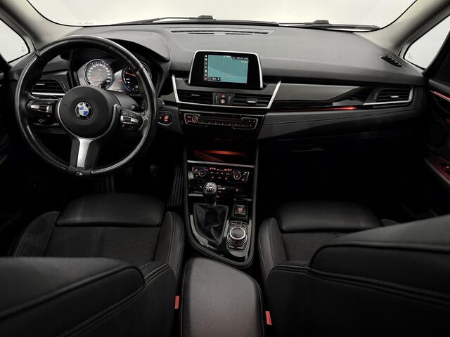 BMW 2-SERIE GRAN TOURER 216i 7p. High Executive Camera, Half leder, Navi, Memory stoelen, Elektrische achterklep, Keyless start, Stoelverwarming
