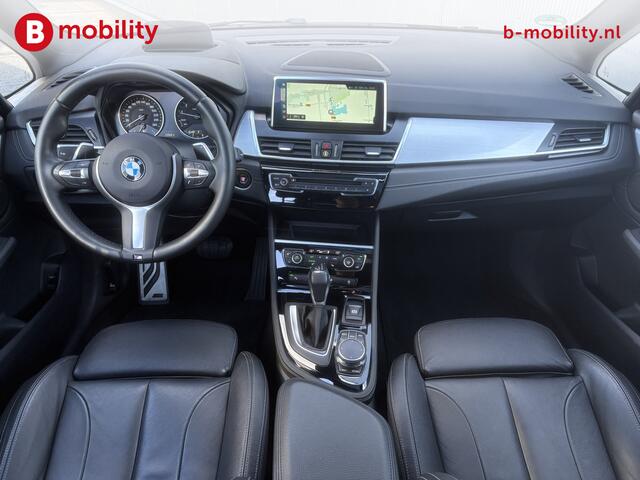 BMW 2-SERIE GRAN TOURER 220i High Executive M-Sport Trekhaak 1.500KG | Panoramadak | Hifi Sound | Head-Up | Navigatie Prof. | Sportstoelen |