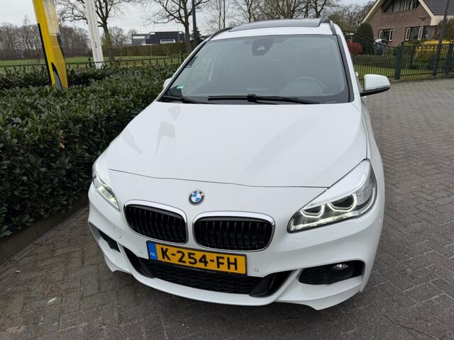 BMW 2-SERIE GRAN TOURER 220 High Executive M Sport Aut.8 Pano / Keyless