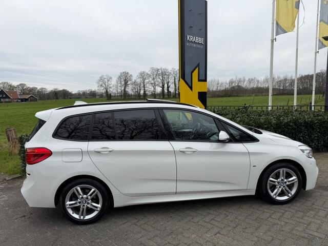 BMW 2-SERIE GRAN TOURER 220 High Executive M Sport Aut.8 Pano / Keyless