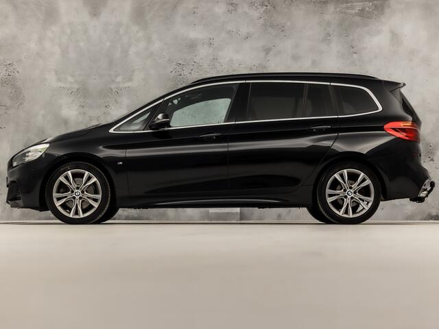 BMW 2-SERIE GRAN TOURER 220i M Sport High Executive 7 Persoons 192Pk Automaat (NAVIGATIE, M PAKKET, TREKHAAK, LEDER, SPORTSTOELEN, STOELVERWARMING, ELEK ACHTERKLEP, GETINT GLAS, NIEUWSTAAT)