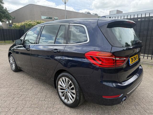 BMW 2-SERIE GRAN TOURER 218i Executive Edition Sportleer/Stoelverw/Led/HU/Cruise