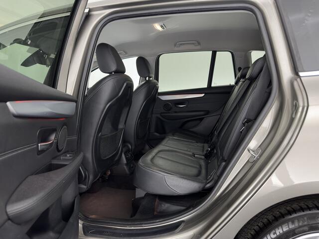 BMW 2-SERIE GRAN TOURER 216d [7-Pers.] High Executive (INCL.BTW) Aut. *HEAD-UP | ADAPTIVE-CRUISE | LEATHER | FULL-LED | HIFI-SOUND | KEYLESS | NAVI-FULLMAP | HEATED-SPORTSEATS | PRIVACY-GLASS | ECC | PDC | 17''ALU | TOWBAR*