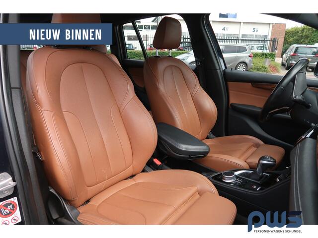 BMW 2-SERIE GRAN TOURER 218i Centennial High Executive Leer / Navi / Cruise / PDC / Trekhaak etc.