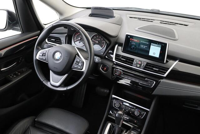 BMW 2-SERIE GRAN TOURER 218I 7P. HIGH EXECUTIVE -HIFI|LEDER|SPORTSTOELEN|HEAD-UP DISP.|CAMERA|STOELVERW.|CHROME|ELEK.ACHTERKLEP|16"