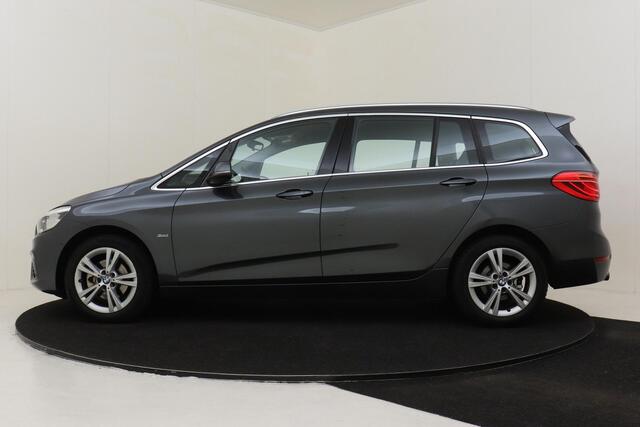 BMW 2-SERIE GRAN TOURER 218I 7P. HIGH EXECUTIVE -HIFI|LEDER|SPORTSTOELEN|HEAD-UP DISP.|CAMERA|STOELVERW.|CHROME|ELEK.ACHTERKLEP|16"
