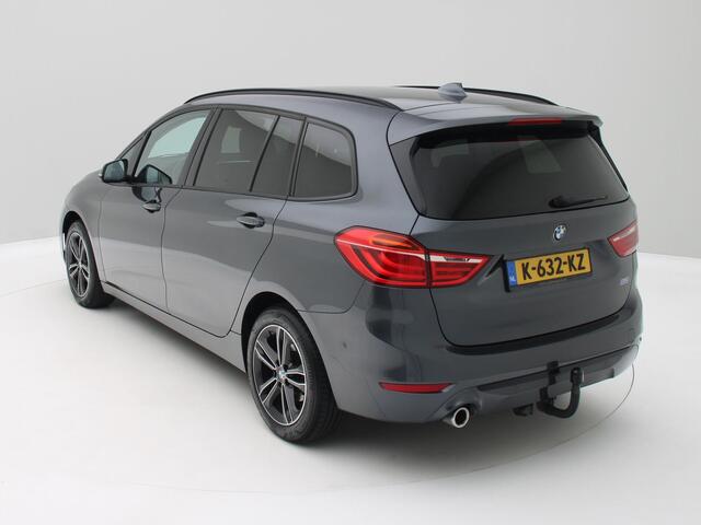 BMW 2-SERIE GRAN TOURER 218i Executive Edition / 7p. / Automaat / Trekhaak / Sport / Origineel NL