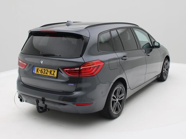 BMW 2-SERIE GRAN TOURER 218i Executive Edition / 7p. / Automaat / Trekhaak / Sport / Origineel NL