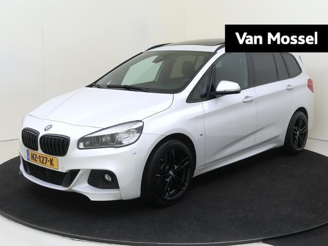 BMW 2-SERIE GRAN TOURER 220i High Executive | Panoramdak | Trekhaak | Achteruitrijcamera | Full options