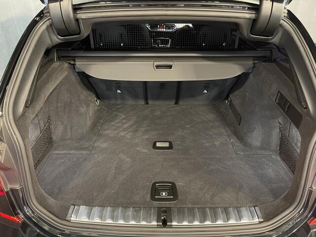 BMW 3-SERIE Touring 320i Executive M Sport 18"/Sportstoelen/Adaptieve cruise/Dodehoek/Live cockpit professional/Stoelverwarming/HiFi/PDC v+a/Apple Carplay & Android Auto