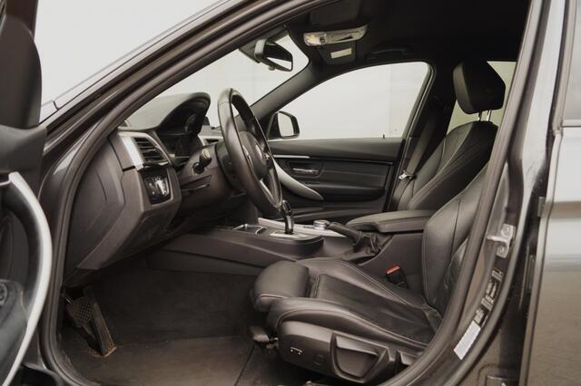 BMW 3-SERIE Touring 318i 136pk Automaat M-Sport -LEER-ECC-NAVI-