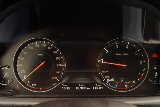 BMW 3-SERIE Touring 318i 136pk Automaat M-Sport -LEER-ECC-NAVI-