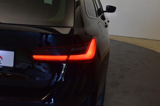 BMW 3-SERIE 330e Plug-in Hyb 290PK M-Sport Vol Leder 19" EL trekh+aKlep