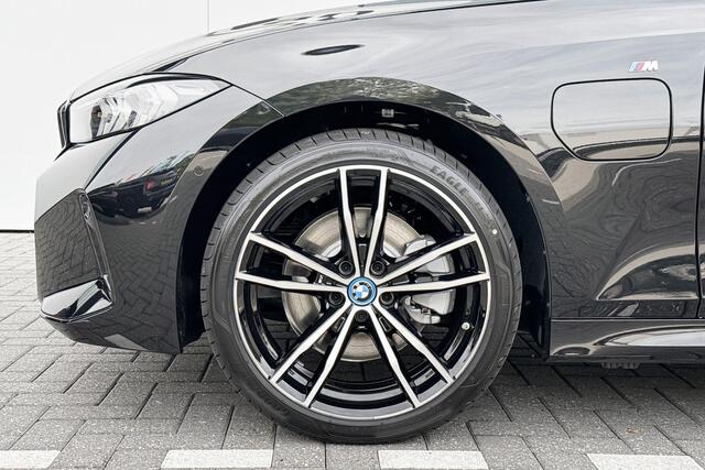 BMW 3-SERIE Touring 320e Touring M Sportpakket
