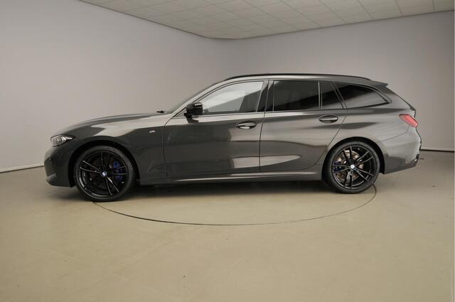 BMW 3-SERIE Touring 320i M-Sportpakket / LED / Leder / Navigatie / Schuifdak / Trekhaak / Elektr. zetels / DAB / Hifi speakers / Alu 19 inch