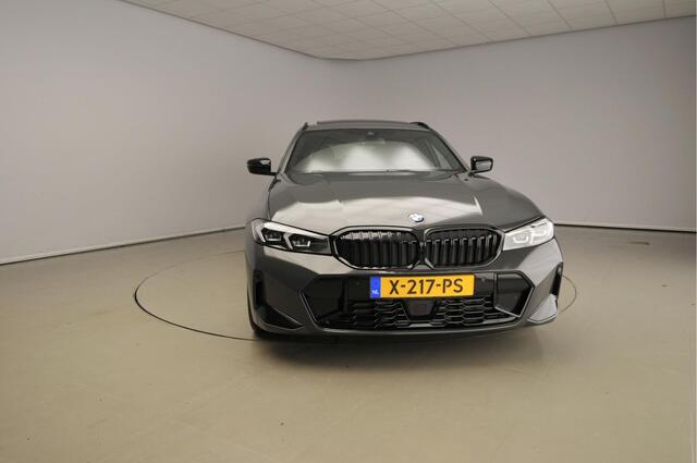 BMW 3-SERIE Touring 320i M-Sportpakket / LED / Leder / Navigatie / Schuifdak / Trekhaak / Elektr. zetels / DAB / Hifi speakers / Alu 19 inch