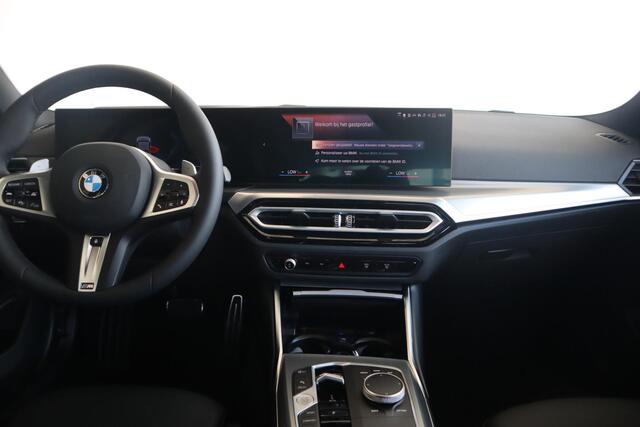 BMW 3-SERIE Sedan 318i M-Sportpakket Pro / Variable Sport Steering / Elektr. Trekhaak