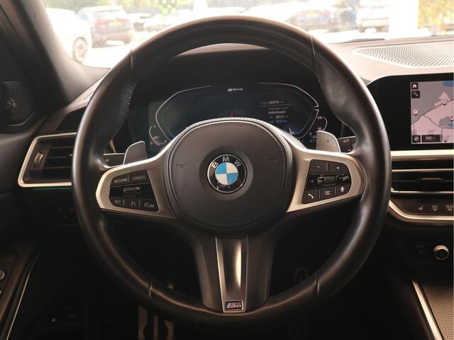 BMW 3-SERIE Touring 330e M-Sportpakket / Harman Kardon / Head-Up Display / Elektr. Trekhaak