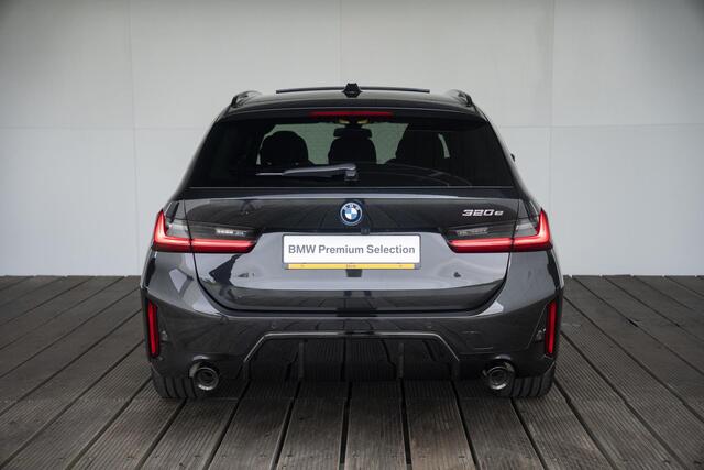 BMW 3-SERIE Touring 320e M Sportpakket / HIFI / Draadloos oplaadstation / Verwarmde voorstoelen