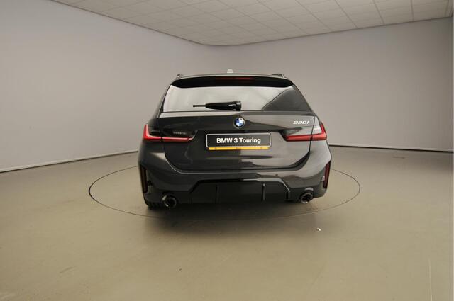 BMW 3-SERIE Touring 320i | M Sport Pakket Pro | Travel Pack | Innovation Pack |