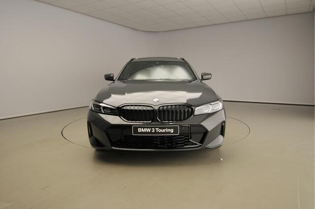 BMW 3-SERIE Touring 320i | M Sport Pakket Pro | Travel Pack | Innovation Pack |