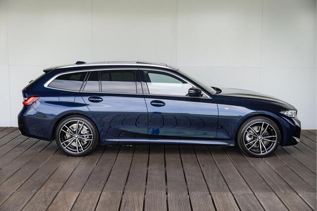 BMW 3-SERIE Touring 330e M Sportpakket / Panoramadak / Elektrische Trekhaak / Verwarmd Stuurwiel